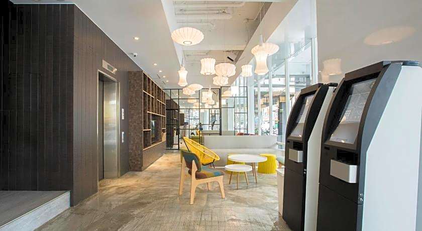 Single Inn - Kaohsiung Station