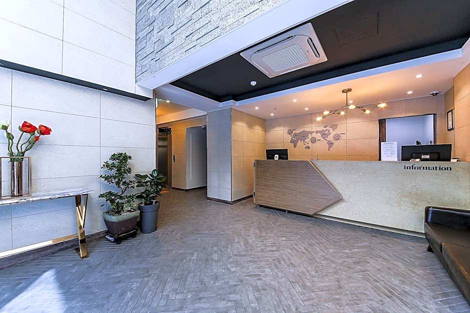 Louis Hotel Gangneung
