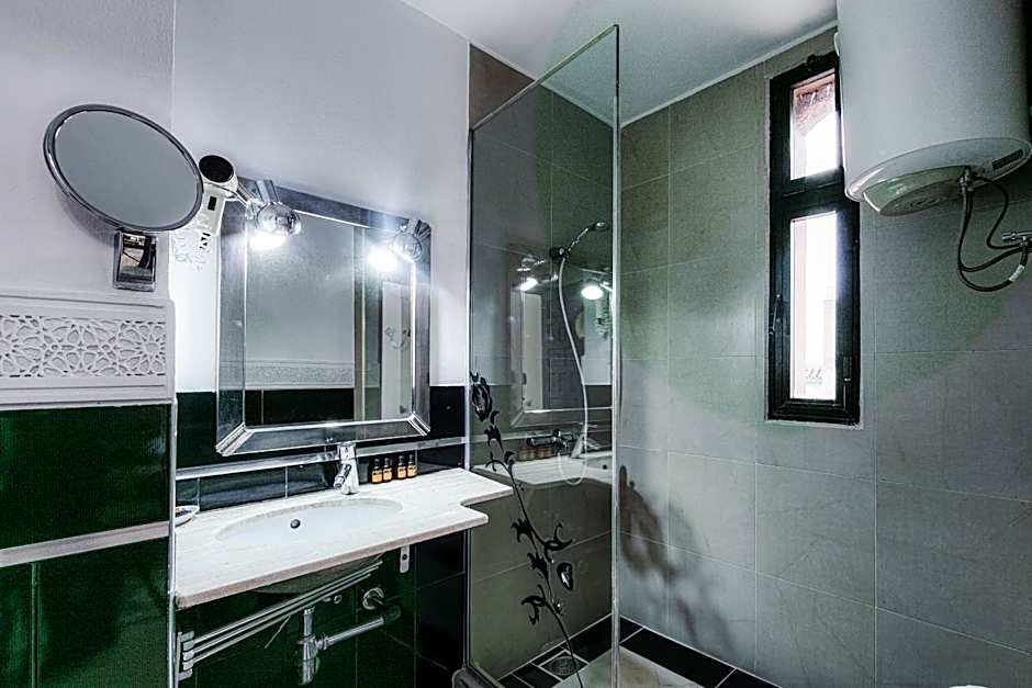 Ryad A&B Sarai
