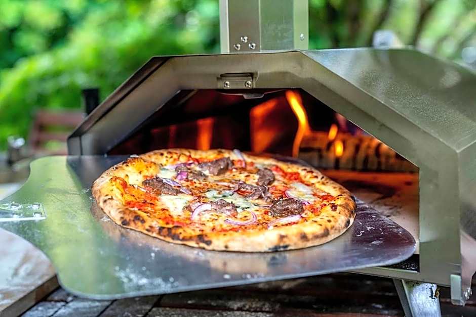 Golden Caves - Bed and Breakfast