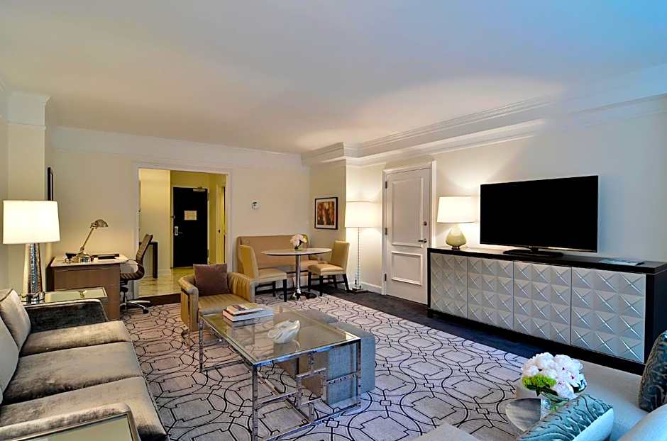 Loews Regency New York Hotel