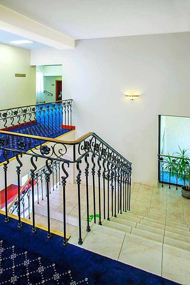 Park Villa Hotel