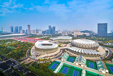 Deluxe Suite, Club level, 1 Bedroom Suite, 1 King, City view