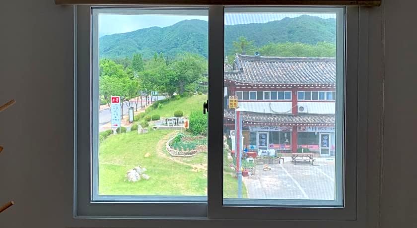 Gyeongju Roamers Stay
