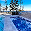 Silvershore Apartments on the Broadwater