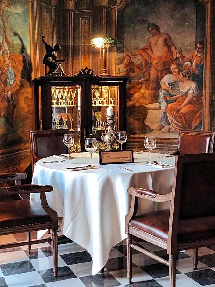 Żabi Dwór - HOTEL - RESTAURACJA - SPA