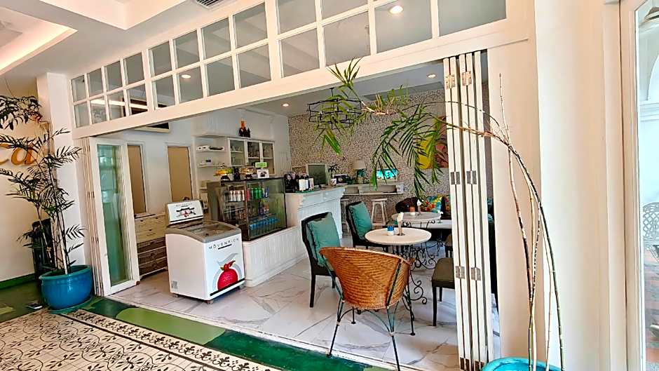 Casa Blanca Boutique Hotel - SHA Plus