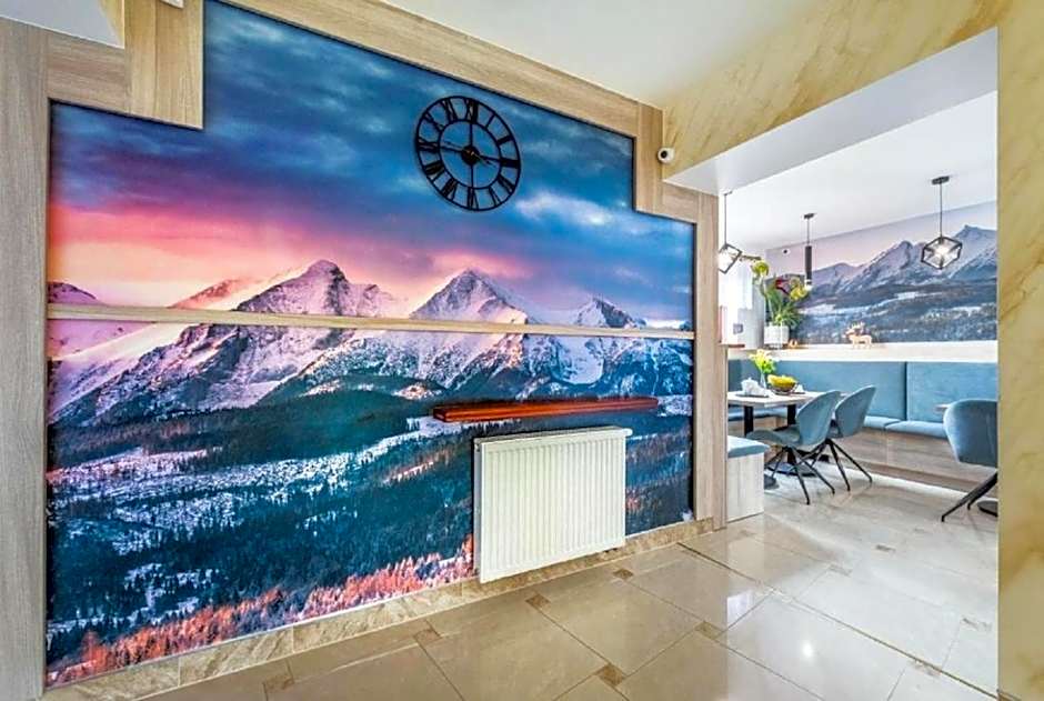 Biały Jeleń z basenem i jacuzzi