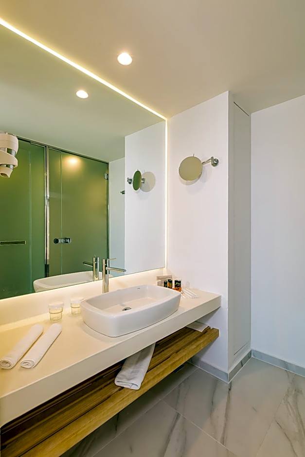 Samian Mare Hotel, Suites & Spa