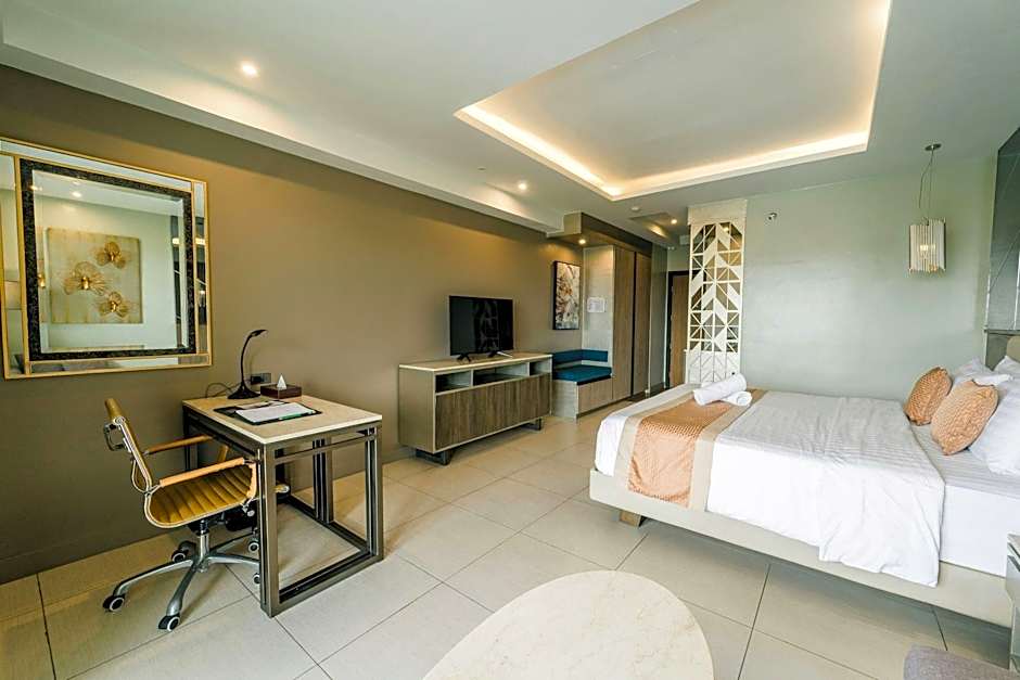 Zuri Hotel