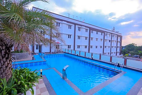 Hotel PVK Grand Dindigul