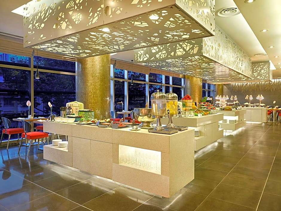 Pullman Saigon Centre Hotel