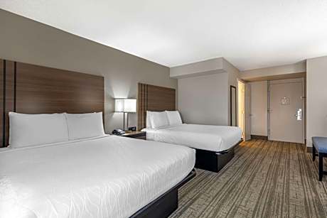 Queen Room with Two Queen Beds - Non-Smoking