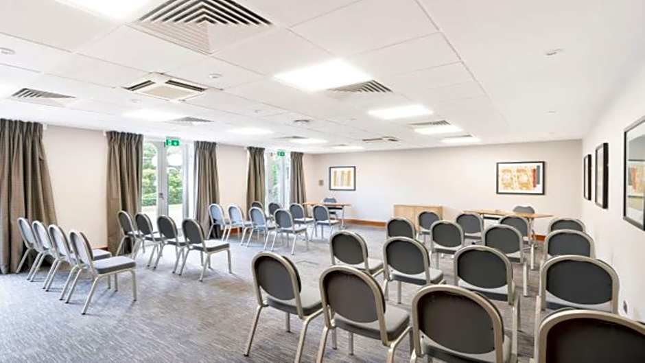 Holiday Inn Gloucester / Cheltenham By IHG
