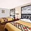 Super 8 by Wyndham Plainview