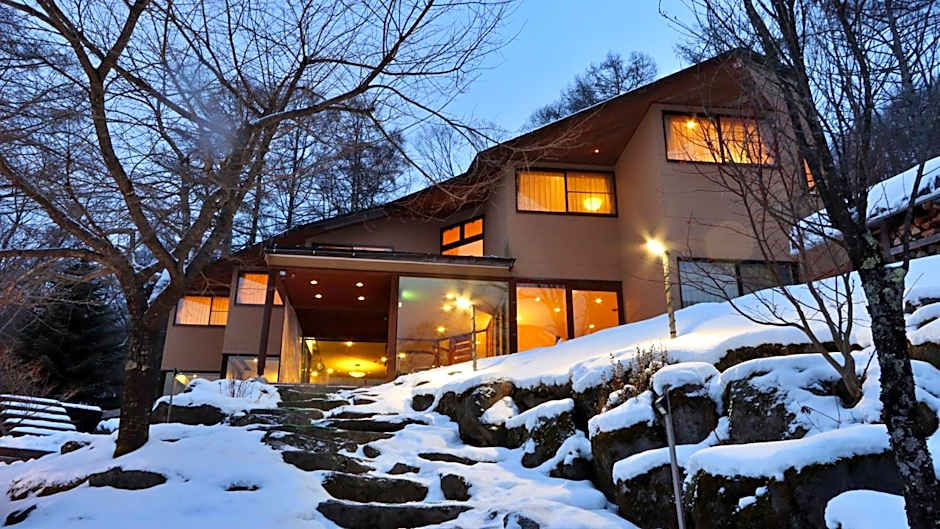 ペンション湖風 KOFU a lodging accommodation