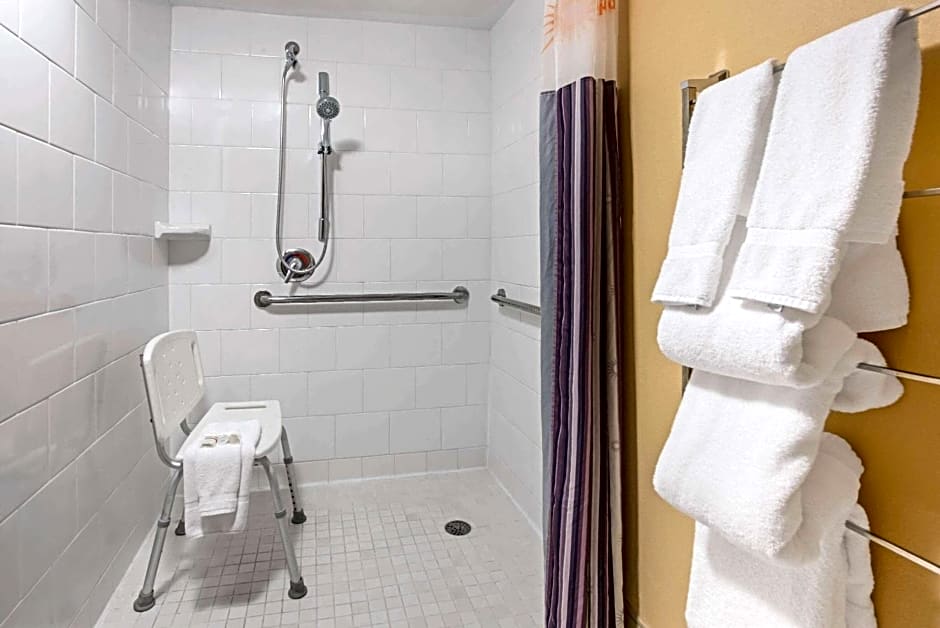 La Quinta by Wyndham West Palm Beach Airport