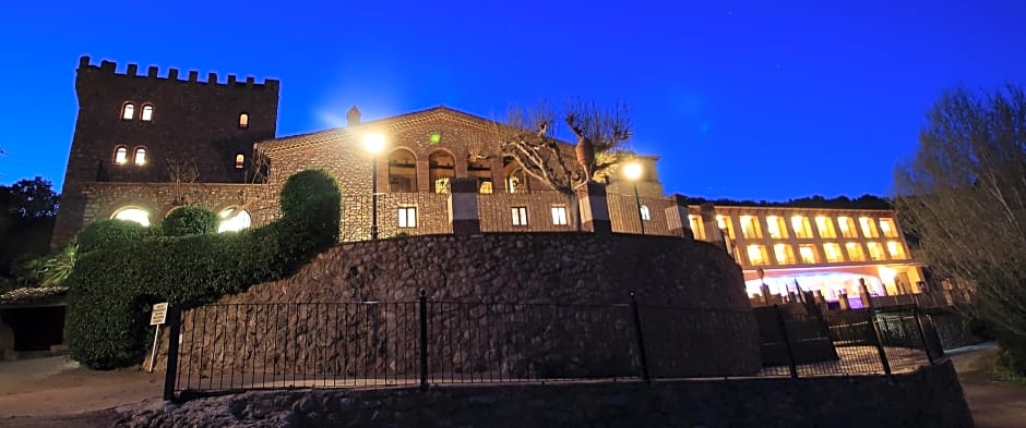 La Figuerola Hotel & Restaurant