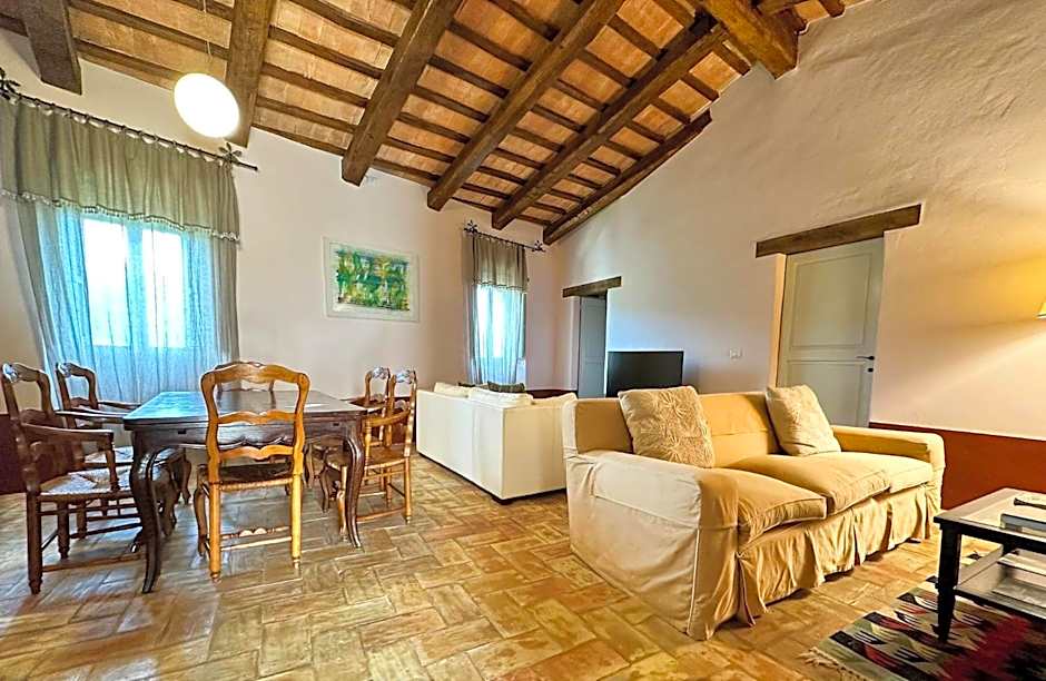 Castello Di Postignano Relais