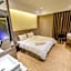 Six Fukun Hotel