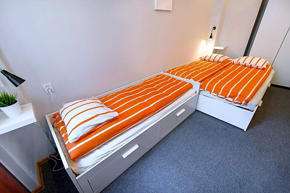 Constitution Square Rooms