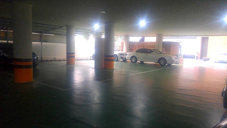 Goodstay Arirang Hotel