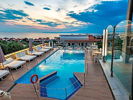 Anny Residences & Suites