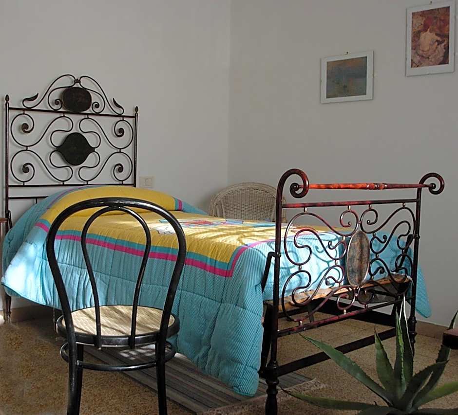 B&B Carlotta
