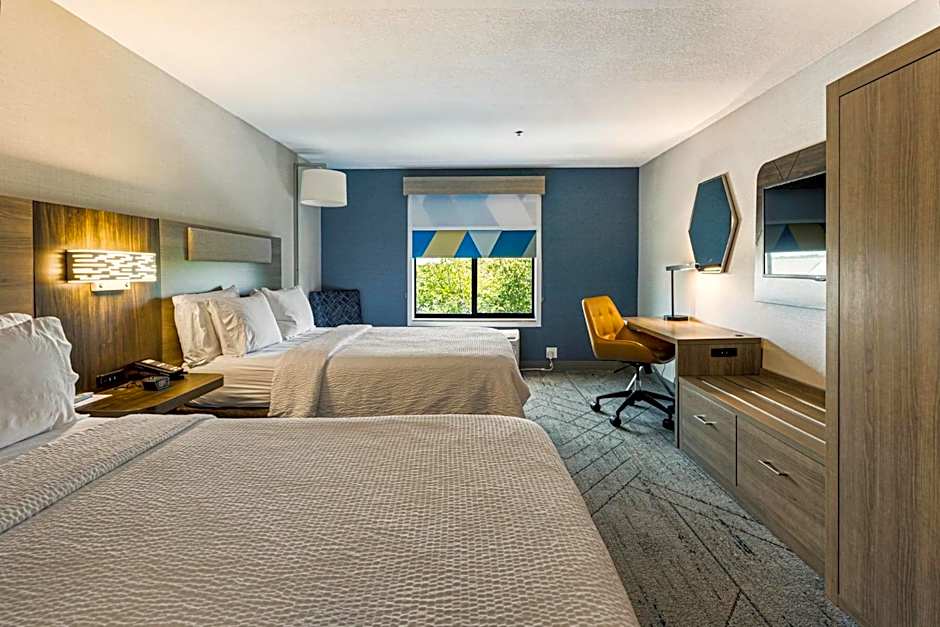 Holiday Inn Express & Suites Buford NE - Lake Lanier by IHG