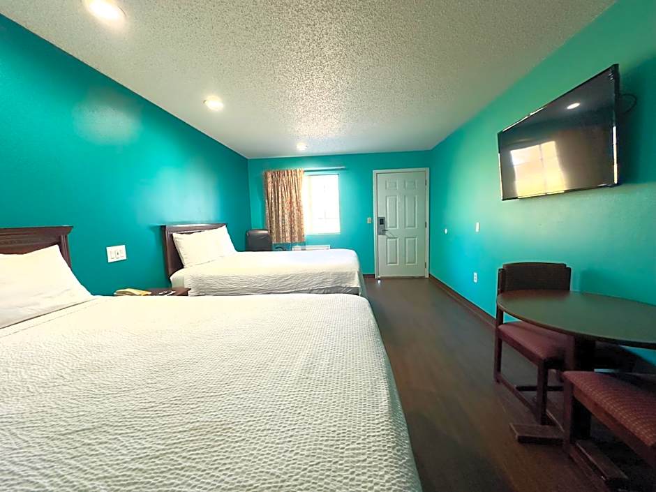 Razorback Inn