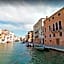 Ca' Bonfadini Historic Experience