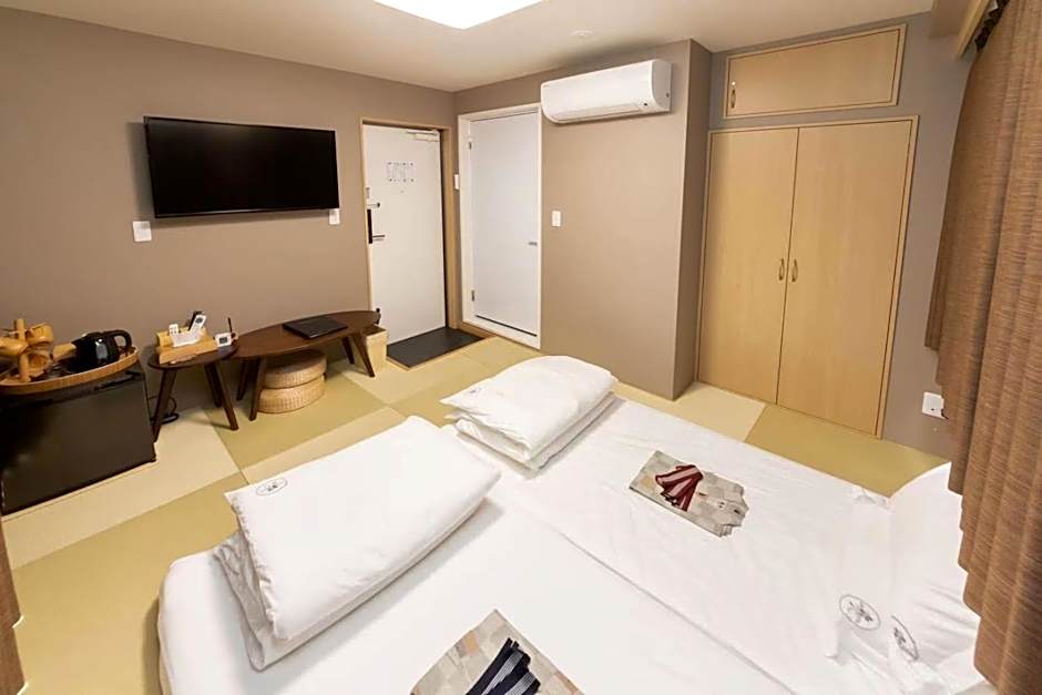 灯光旅館 Light hotel