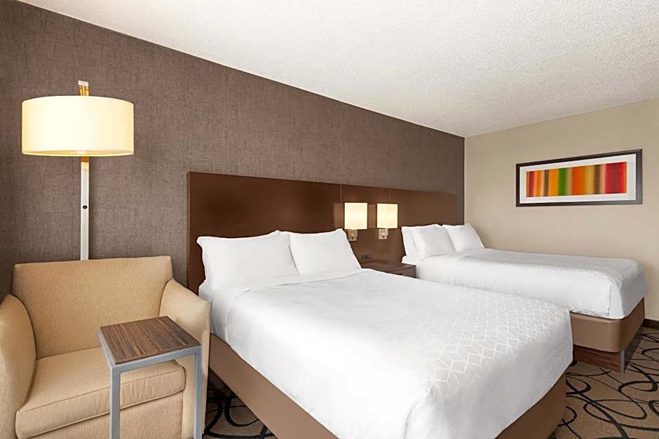 Holiday Inn Boston - Cambridge Area by IHG 