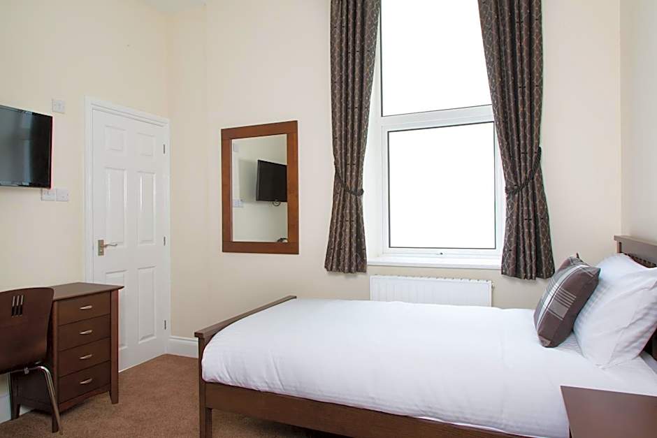 The Grosvenor Plymouth