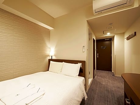 Single Room - Non-Smoking
