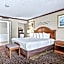 Red Arrow Inn & Suites, a Travelodge by Wyndham