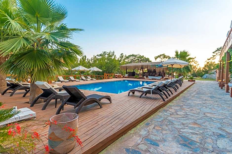 La Boheme Kabak Adults Only