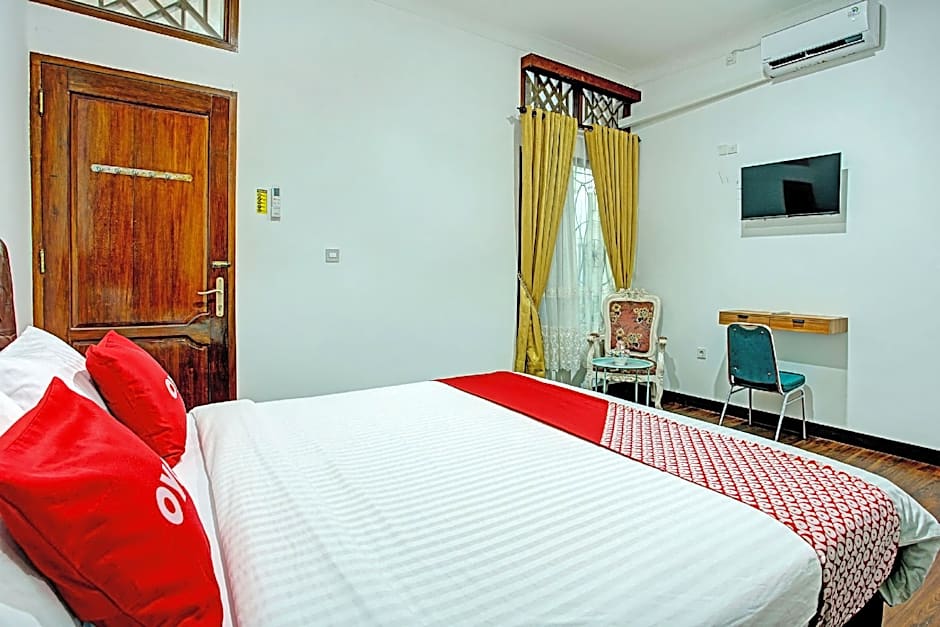 OYO 92990 Nena Kostel Syariah