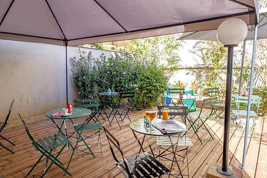 HOTEL DE PARIS MONTPARNASSE