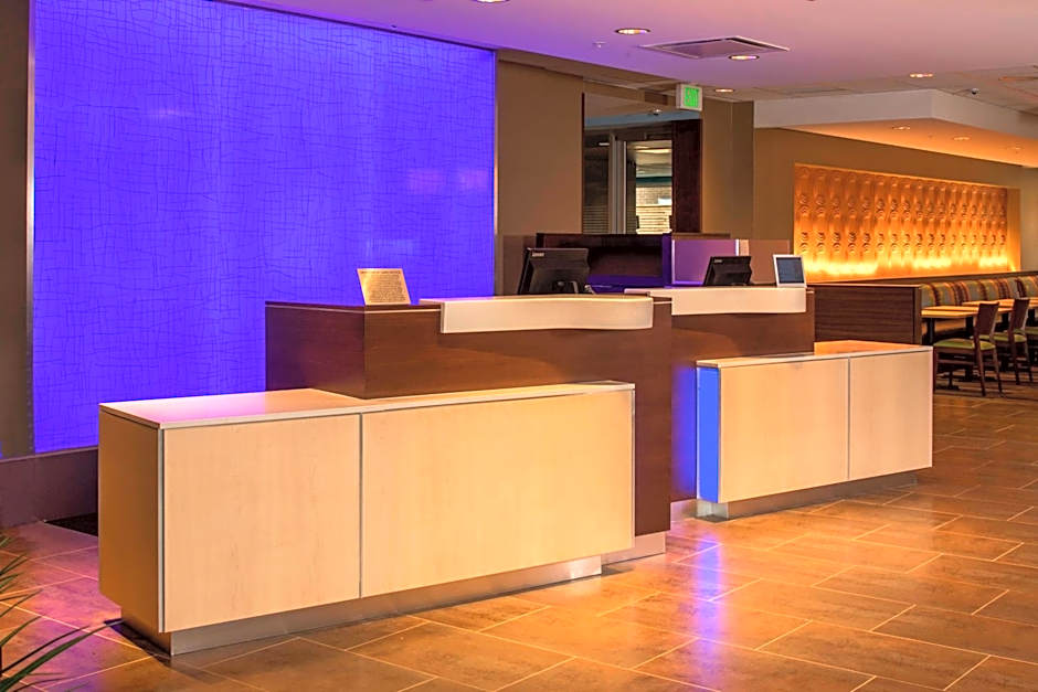 Fairfield Inn & Suites by Marriott Pittsburgh North/McCandless Crossing