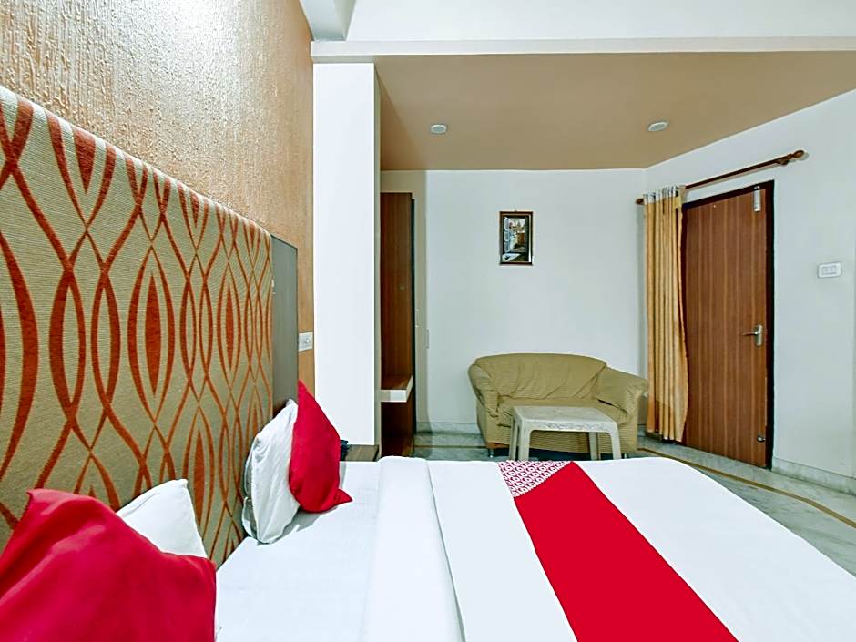 Rmg Stays by OYO Rooms – Ajmer, GA