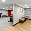 Candlewood Suites Topeka Hotel By IHG