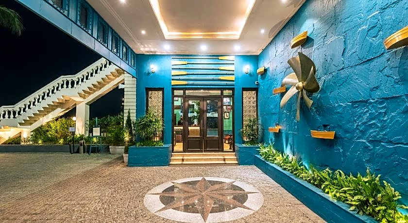 Polo Floatel Kolkata