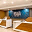 Holiday Inn Express Hotel & Suites Cocoa Beach By IHG