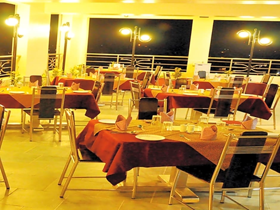 Hotel Arasan Sapthagiri