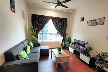 Beauty 2R2B Relaxing Skyline Views #GA3