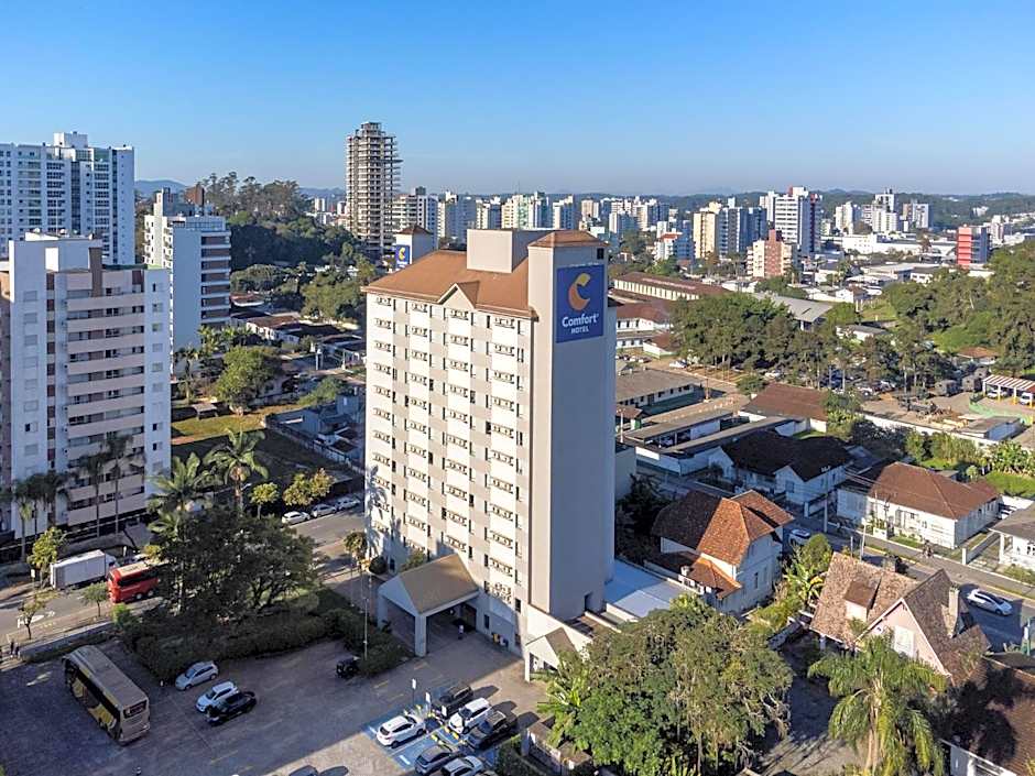 Photo 1 of 41 of Comfort Hotel Joinville