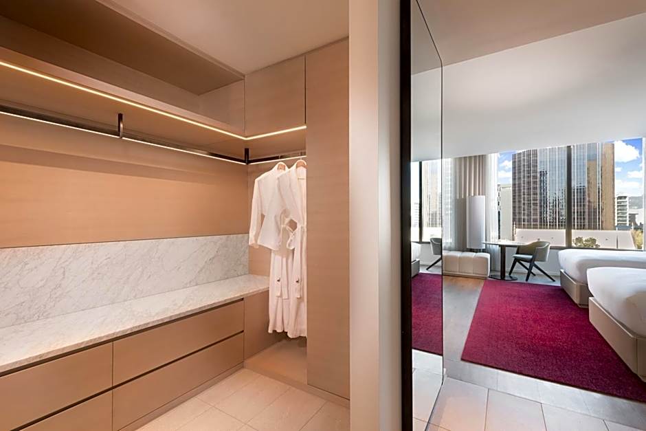 Adelaide Marriott Hotel