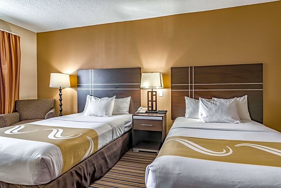 Photo 1 of 4 of 2 Double Beds, Nonsmoking
