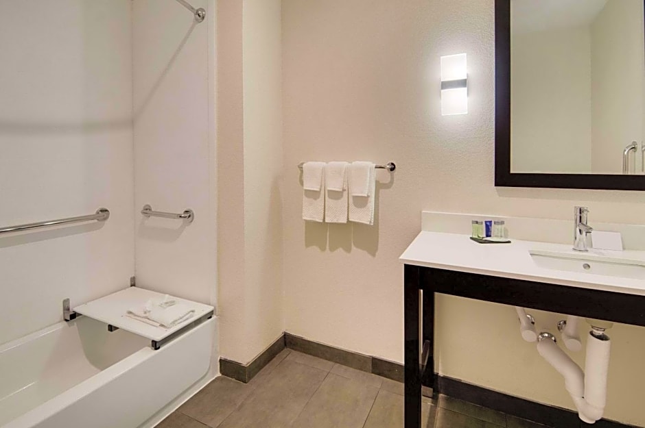 MainStay Suites Dallas Northwest - Irving